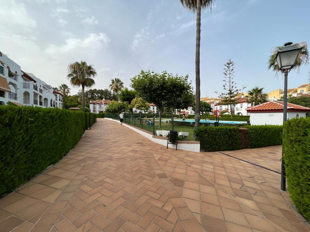 Precioso Apartamento Con Ubicacion Perfecta En Playa Islantilla Exterior photo